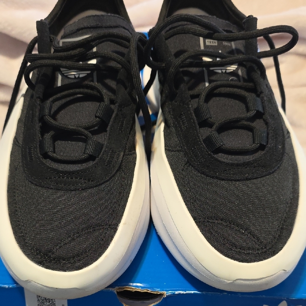 Adidas Men's Black Sneakers